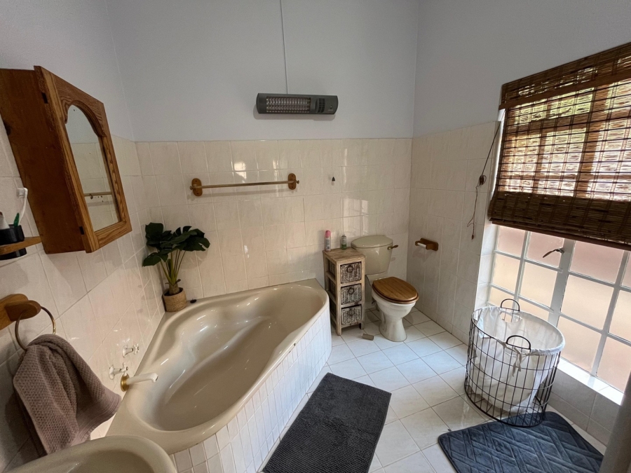 4 Bedroom Property for Sale in Cashan North West
